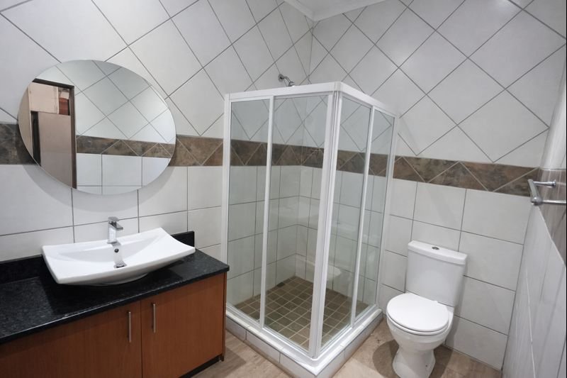 6 Bedroom Property for Sale in Sasolburg Ext 4 Free State